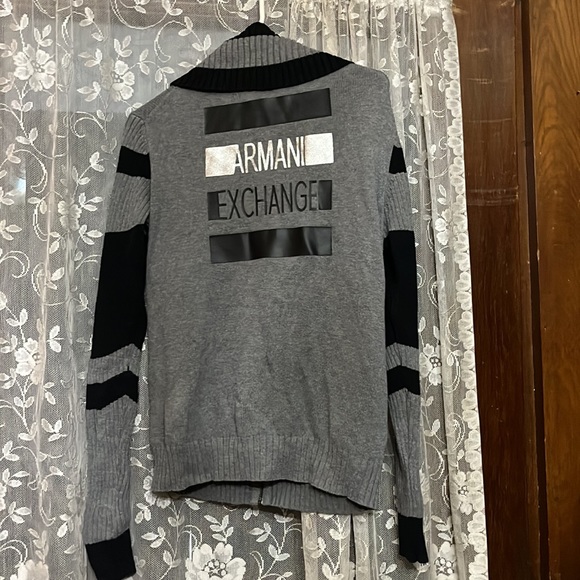 Armani exchange, sweater, gray, and black brand new without tags - Picture 5 of 6